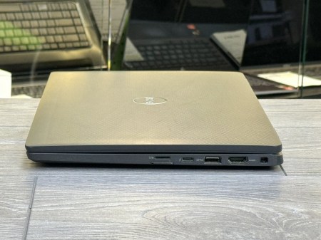 Dell Latitude 7320 5